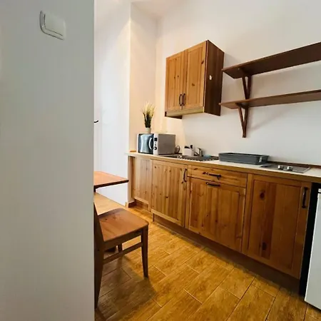 Kawalerka W Sopocie Apartment *